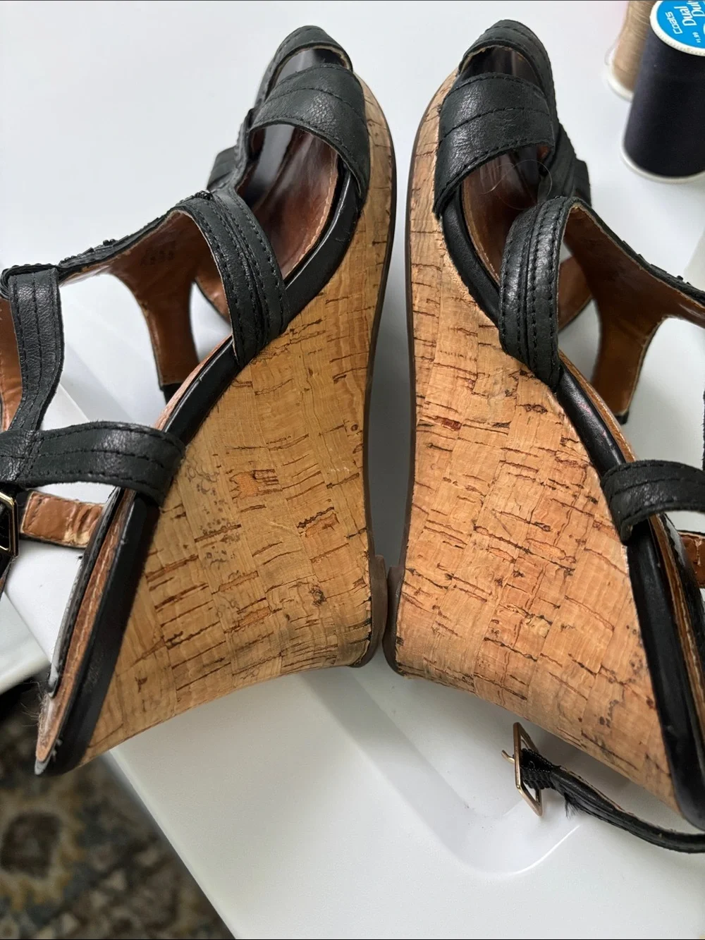 CLARKS  BENDABLES BLACK WEDGE